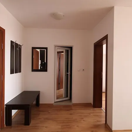New Estate In Royal Palm Apartment *